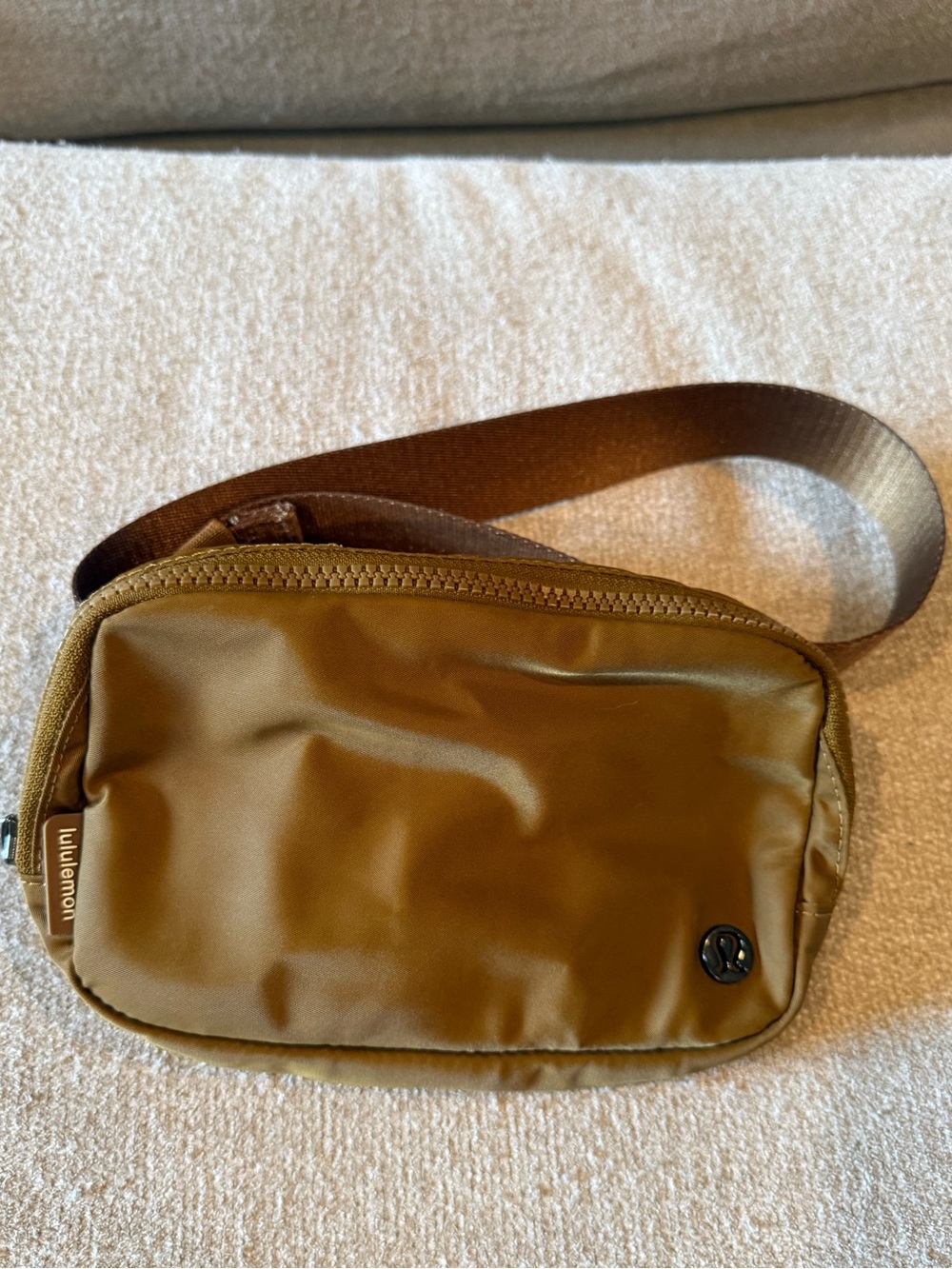 Lululemon belt bag